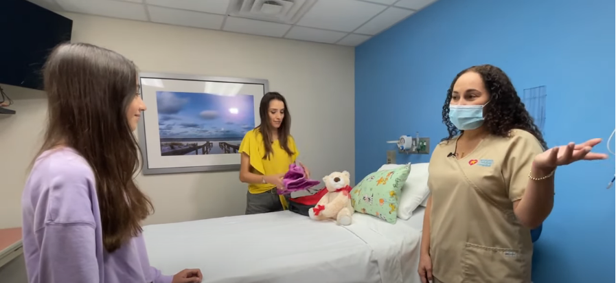 Salma and her mother meet the sleep tech.